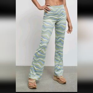 Urban Outfitters Style Retro 70's Wave Patterned Knit Pants Sz S High Rise&Flare
